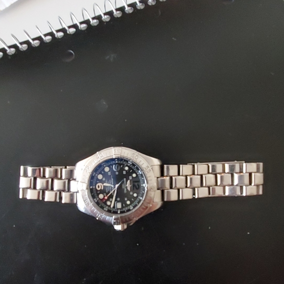 Breitling Superocean mens diving watch - Picture 3 of 3